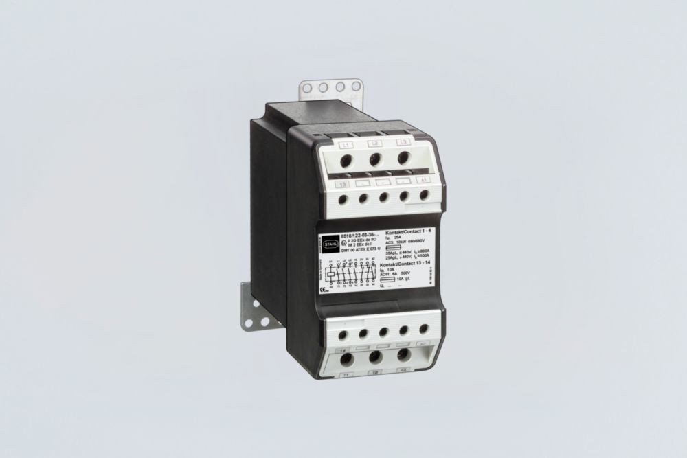 Ex Contactor 4 kW / 400 V with 3 Main Contacts and max. 4 Auxiliary Contacts Series 8510/122 R. STAHL