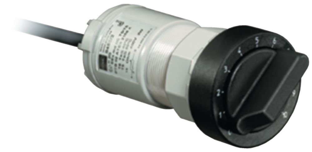 Potenciómetro para montaje en panel, serie 8455
