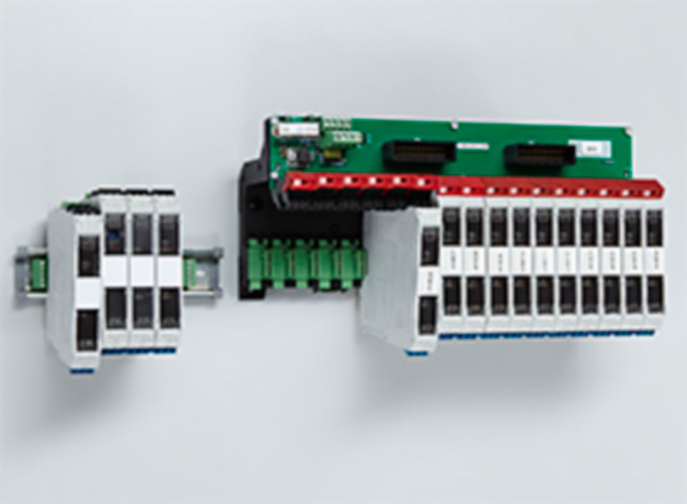 pac carrier/backplane solution R. STAHL